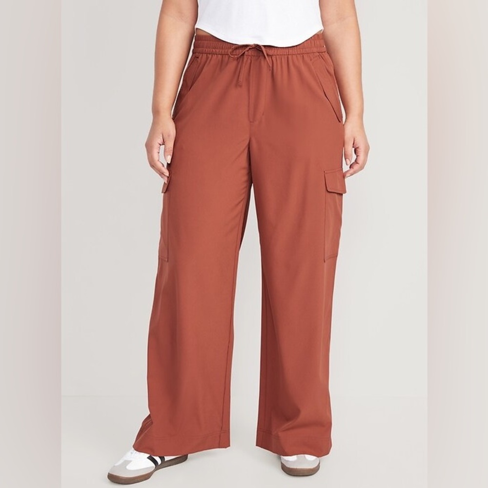 Old Navy high waisted stretch tech wide leg cargo pants L